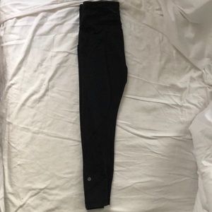 Lululemon partly sheer crop leggings
